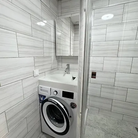 Quiet, Well Located, Apartamento *